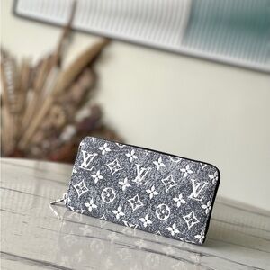 Louis Vuitton Monogram Jacquard denim Zippy Wallet